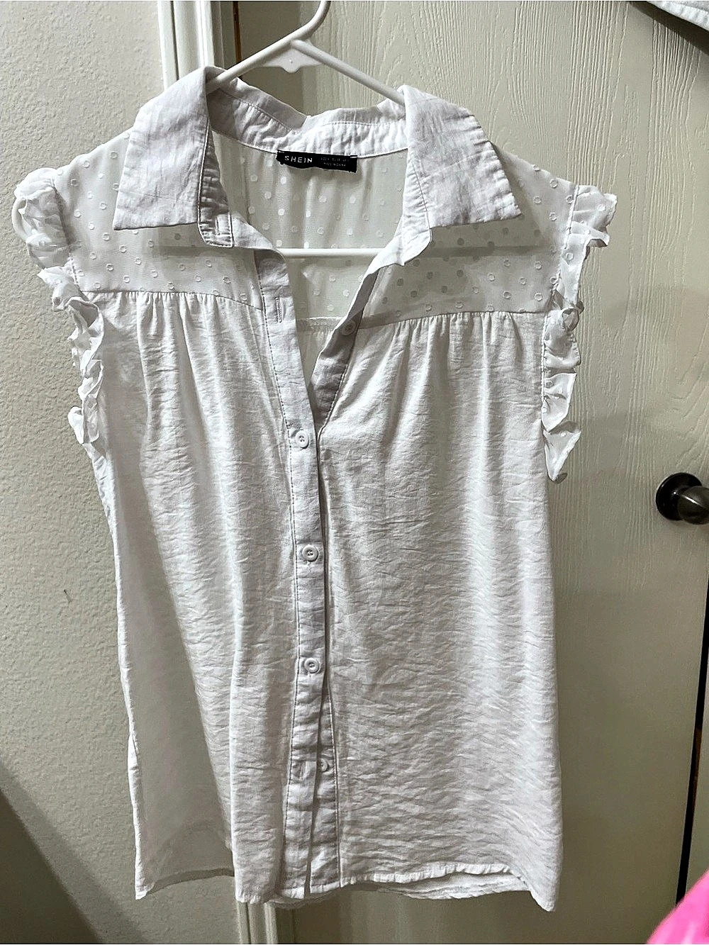 SHEIN Eyelet Ruffle Sleeve Blouse in White Size Medium